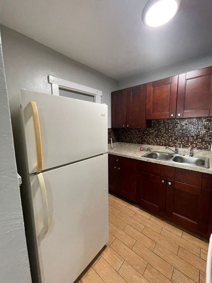 761-763 22nd Ave S - Photo 2 of 8