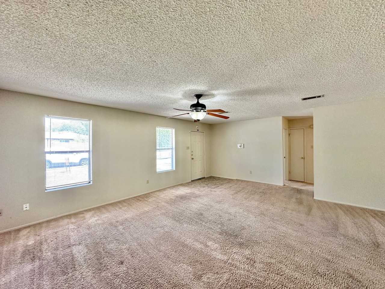 1808 Miranda Ave - Photo 4 of 27