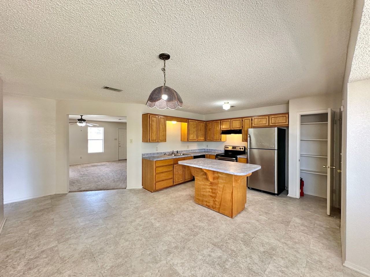 1808 Miranda Ave - Photo 7 of 27