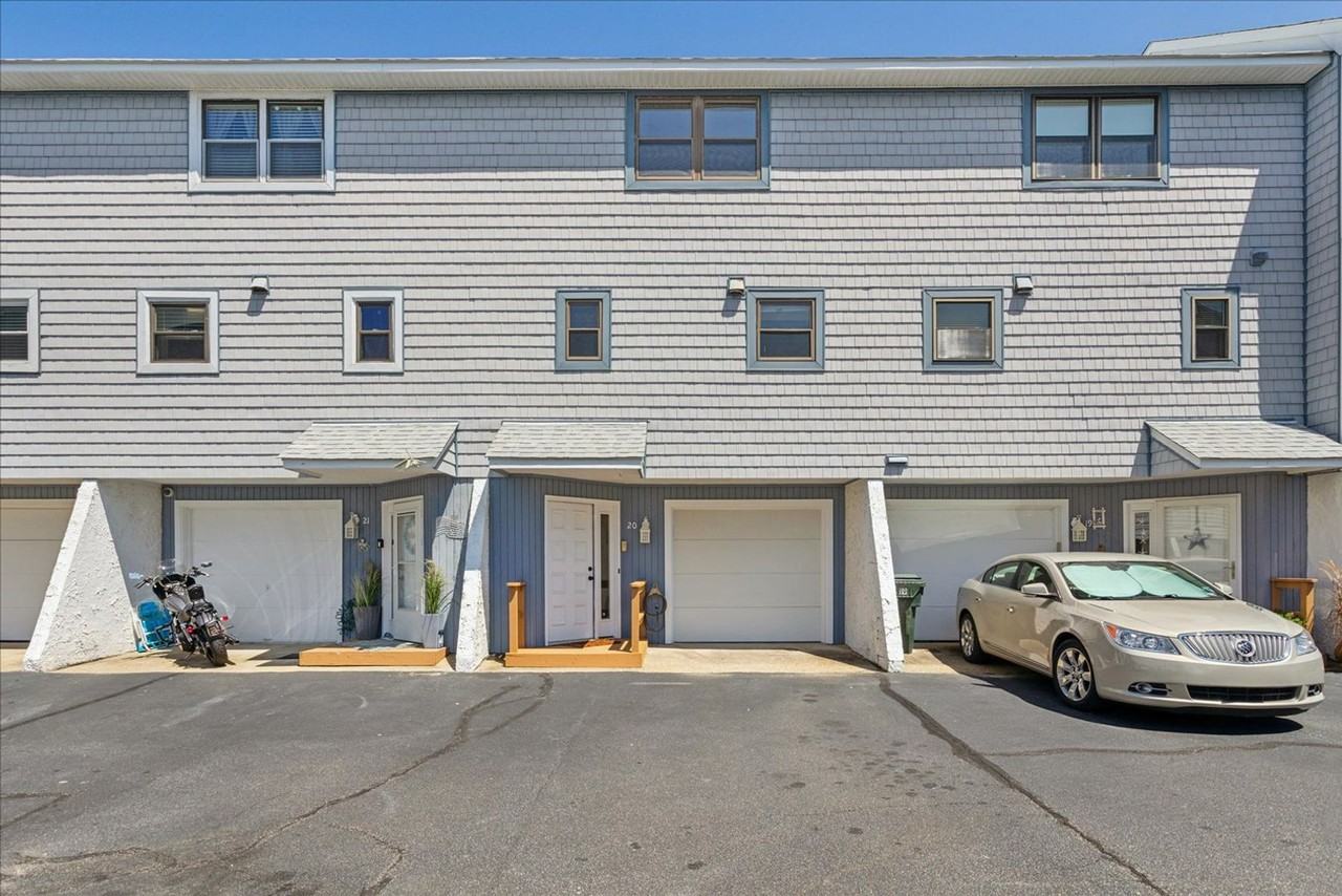 2100 E Ocean View Ave - Photo 4 of 43