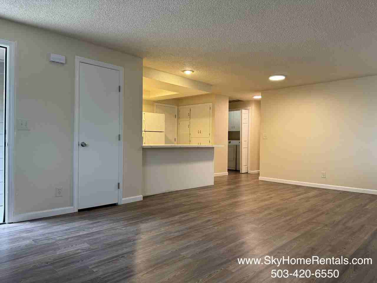 602 Fanny Court Northeast - Photo 2 of 15