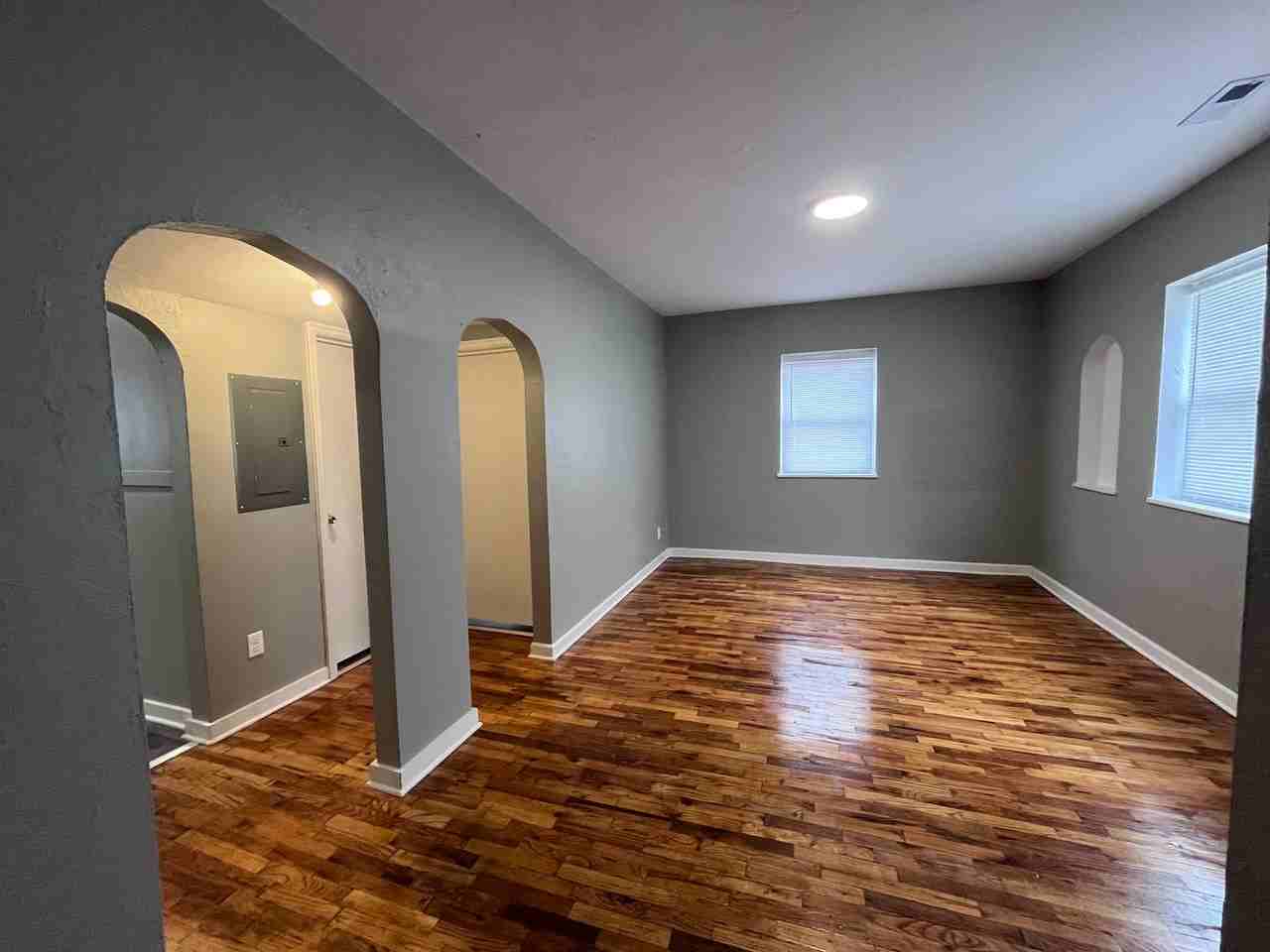 1410 Olive Street - Photo 3 of 9