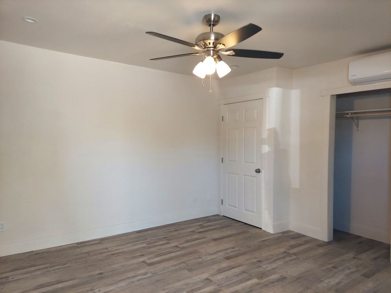 166 E Granger Ave - Photo 3 of 4