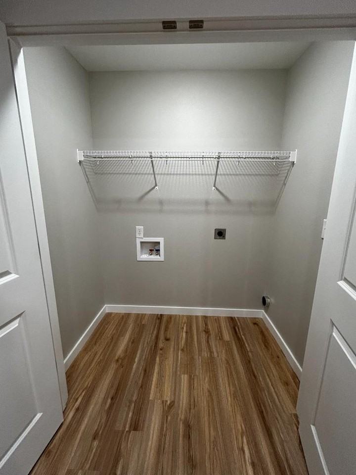 2914 White Rock Rd - Photo 3 of 7