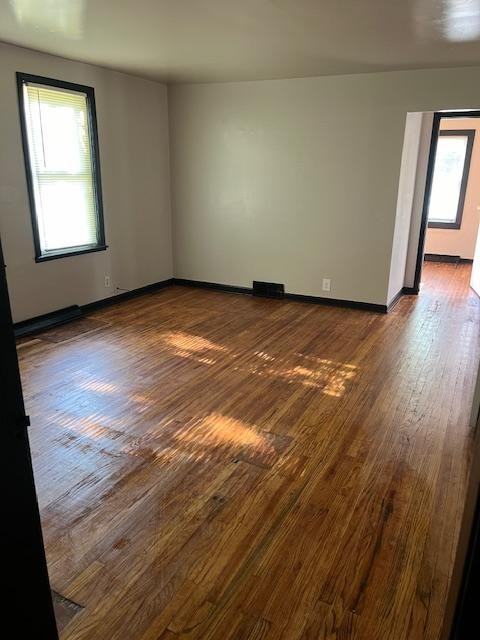 6155 Miller Ave - Photo 2 of 5