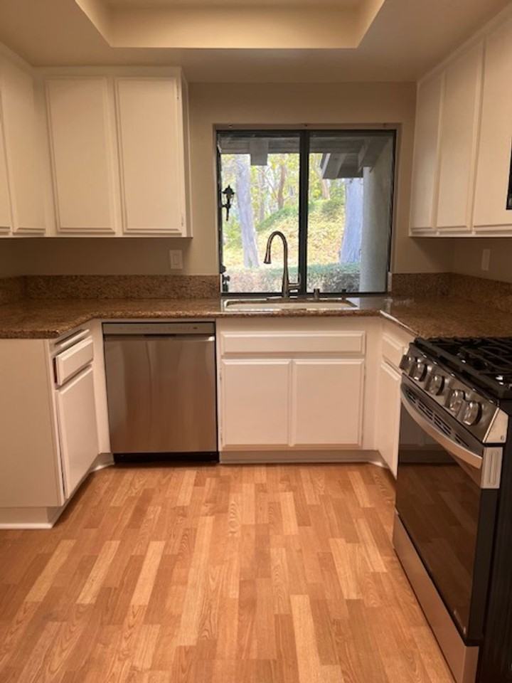 15934 Alta Vista Dr #614 - Photo 3 of 11