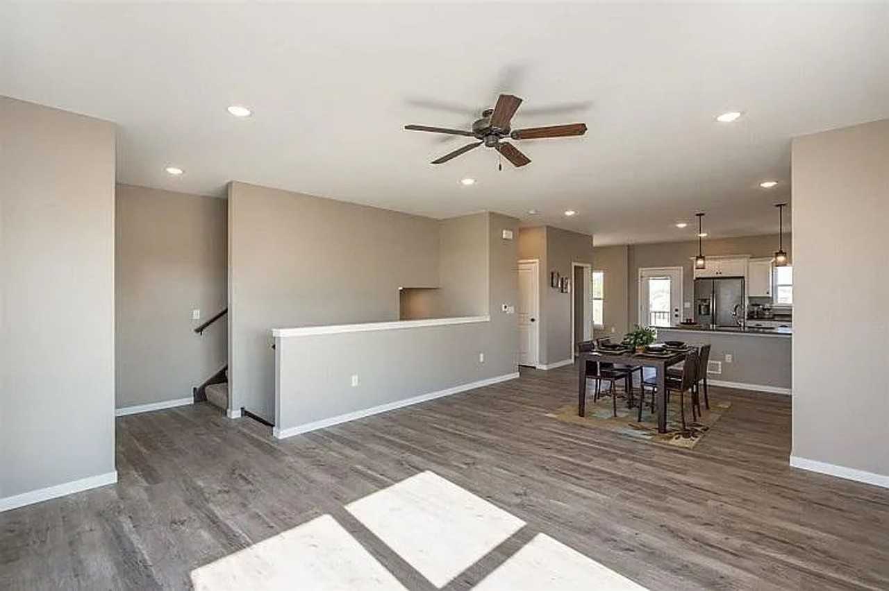 1750 Bernardy Dr - Photo 6 of 12