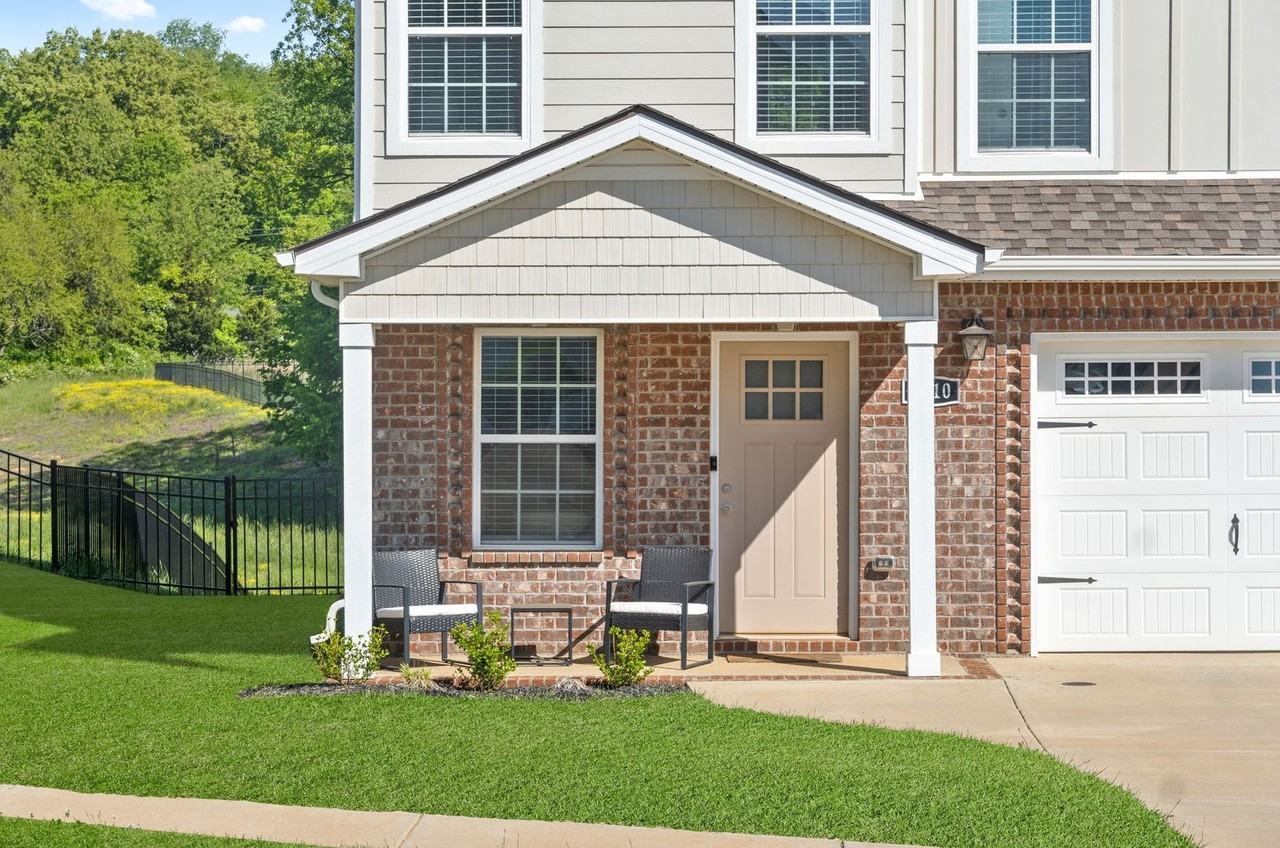 4010 Fort Sumter Dr - Photo 6 of 31