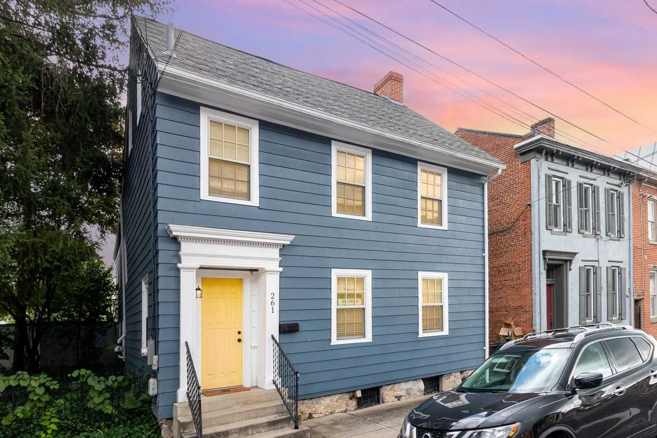 261 S Hanover St - Photo 2 of 34