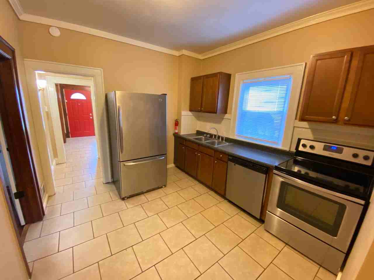 419 E 16th Ave - Photo 5 of 15
