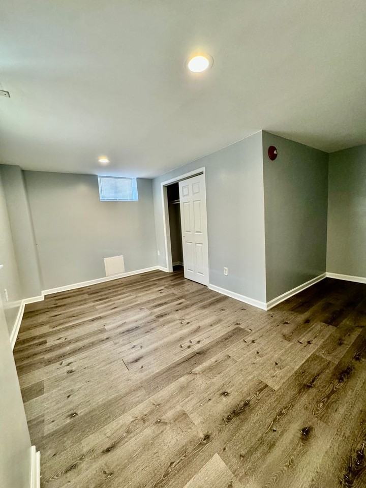 5388 Hazelhurst St - Photo 3 of 10