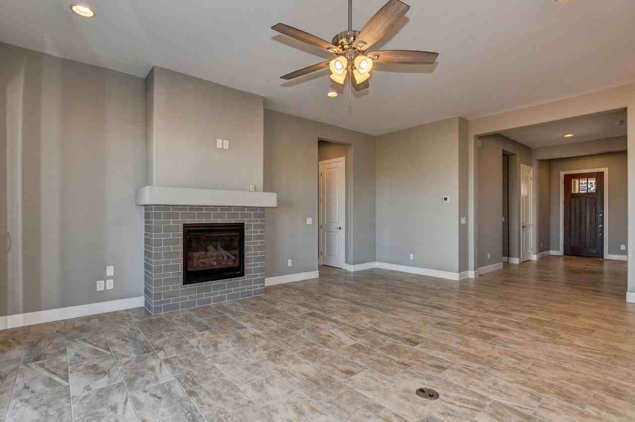 5388 Rocky Vista Dr - Photo 4 of 30