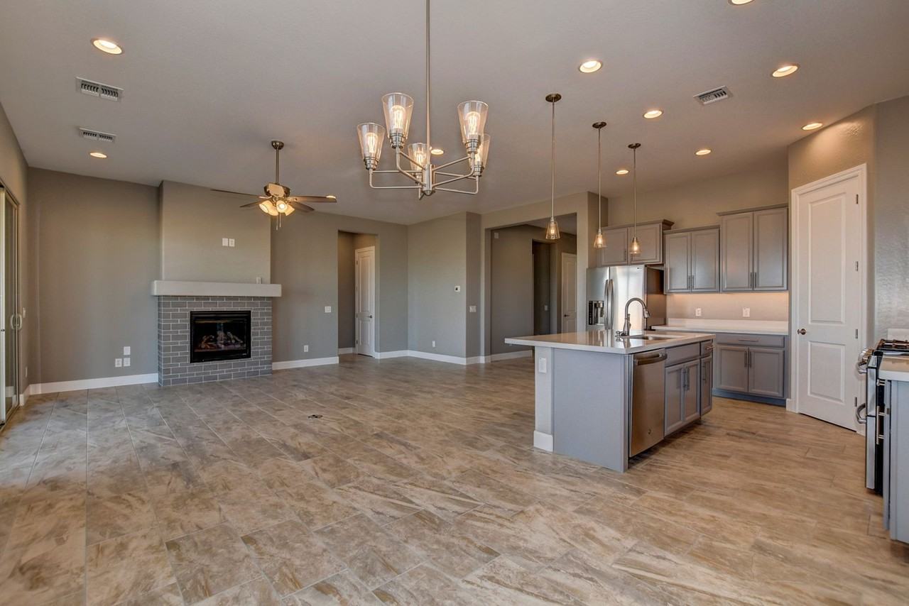 5388 Rocky Vista Dr - Photo 6 of 30