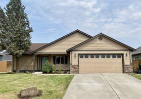 featured image of 625 Ne Redwood Ave