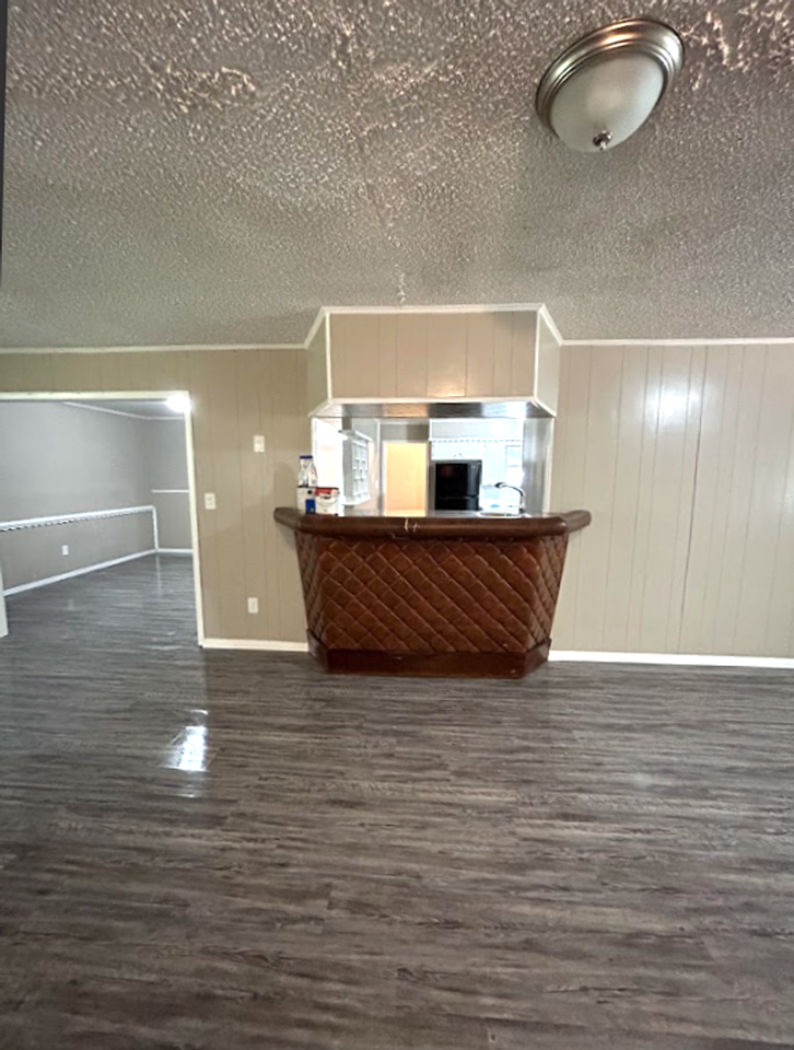 3101 Del Rancho Dr - Photo 4 of 17