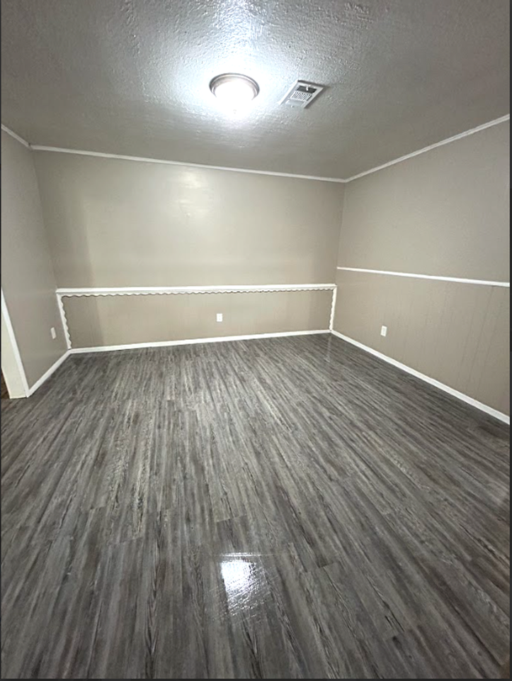 3101 Del Rancho Dr - Photo 5 of 17