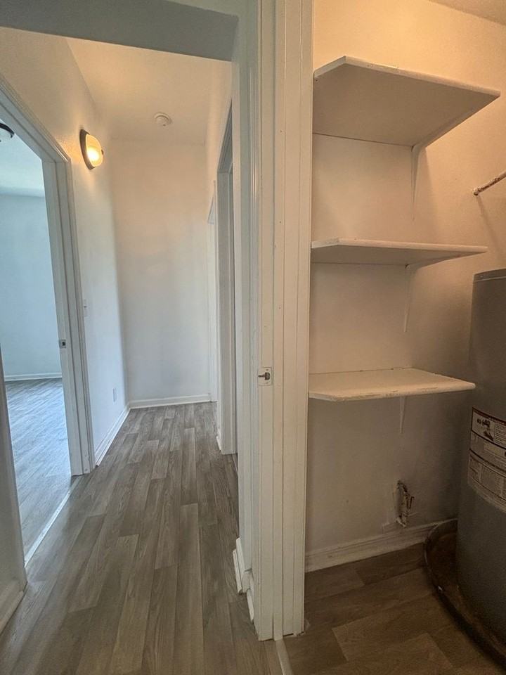 951 W Brower St - Photo 5 of 10