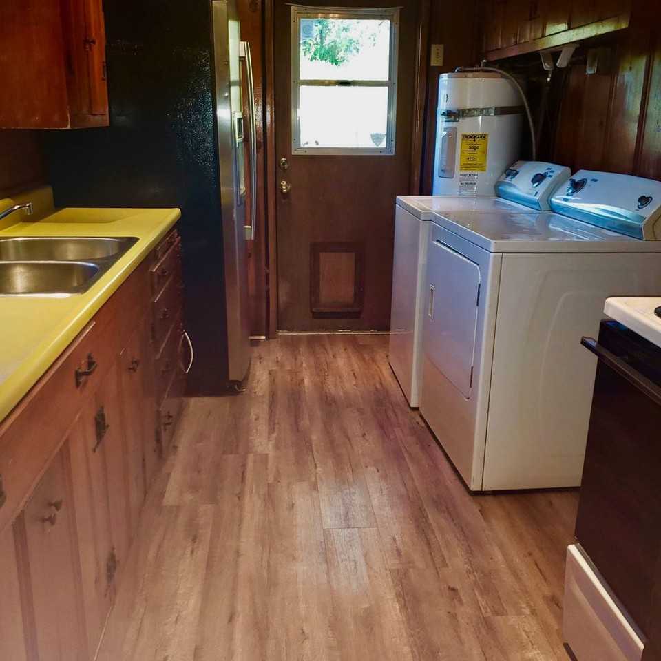 20940 Pine Ln - Photo 3 of 12