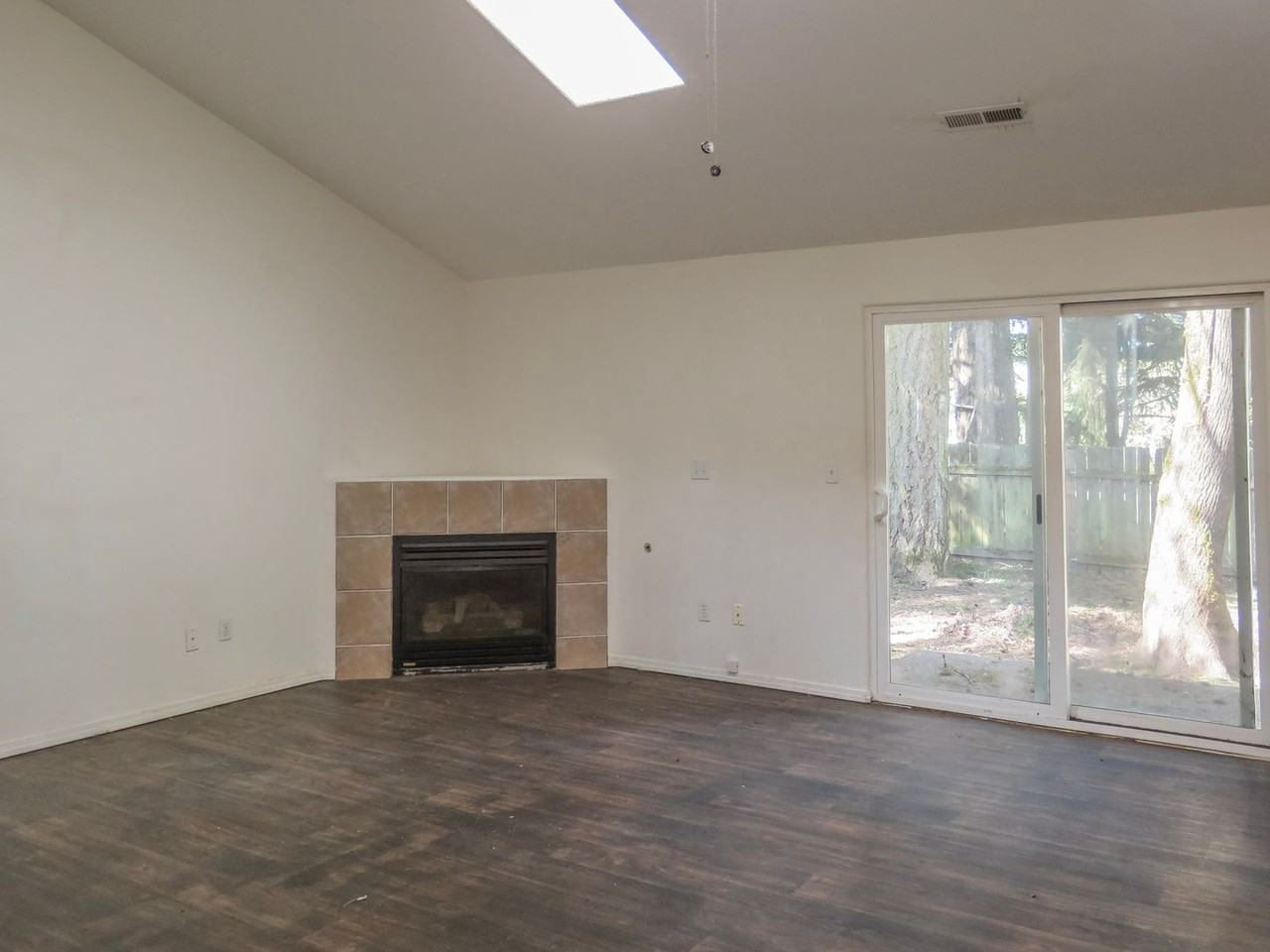 368 Nw Sadie Ct - Photo 4 of 14