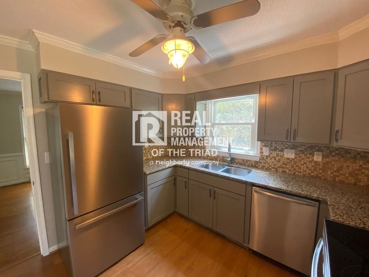 4514 Highberry Rd - Photo 2 of 33