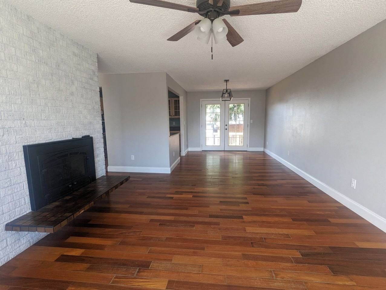 1506 Almira Ct - Photo 5 of 30