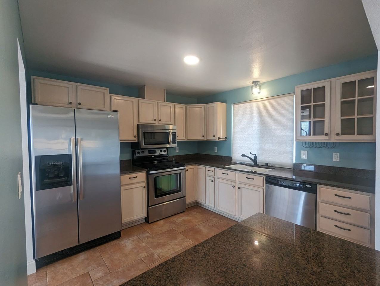 1506 Almira Ct - Photo 7 of 30