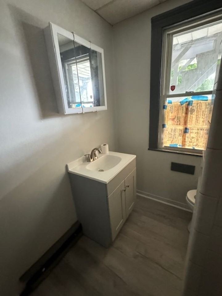 159 N Main St - Photo 4 of 12