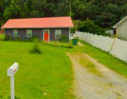 featured image of 1645 Brown St