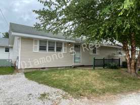 927 S Link Ave - Photo 1 of 1