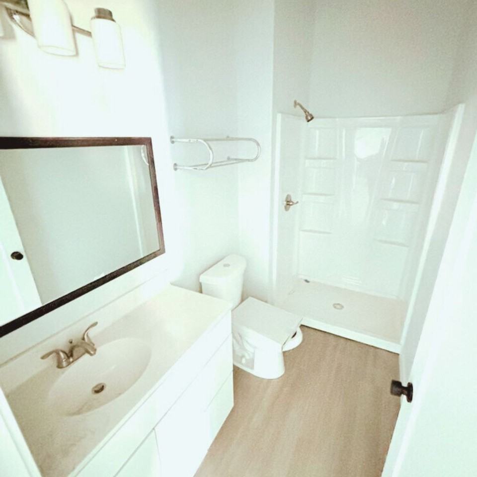 Monona Flats: Old Charm Meets New - Photo 2 of 6