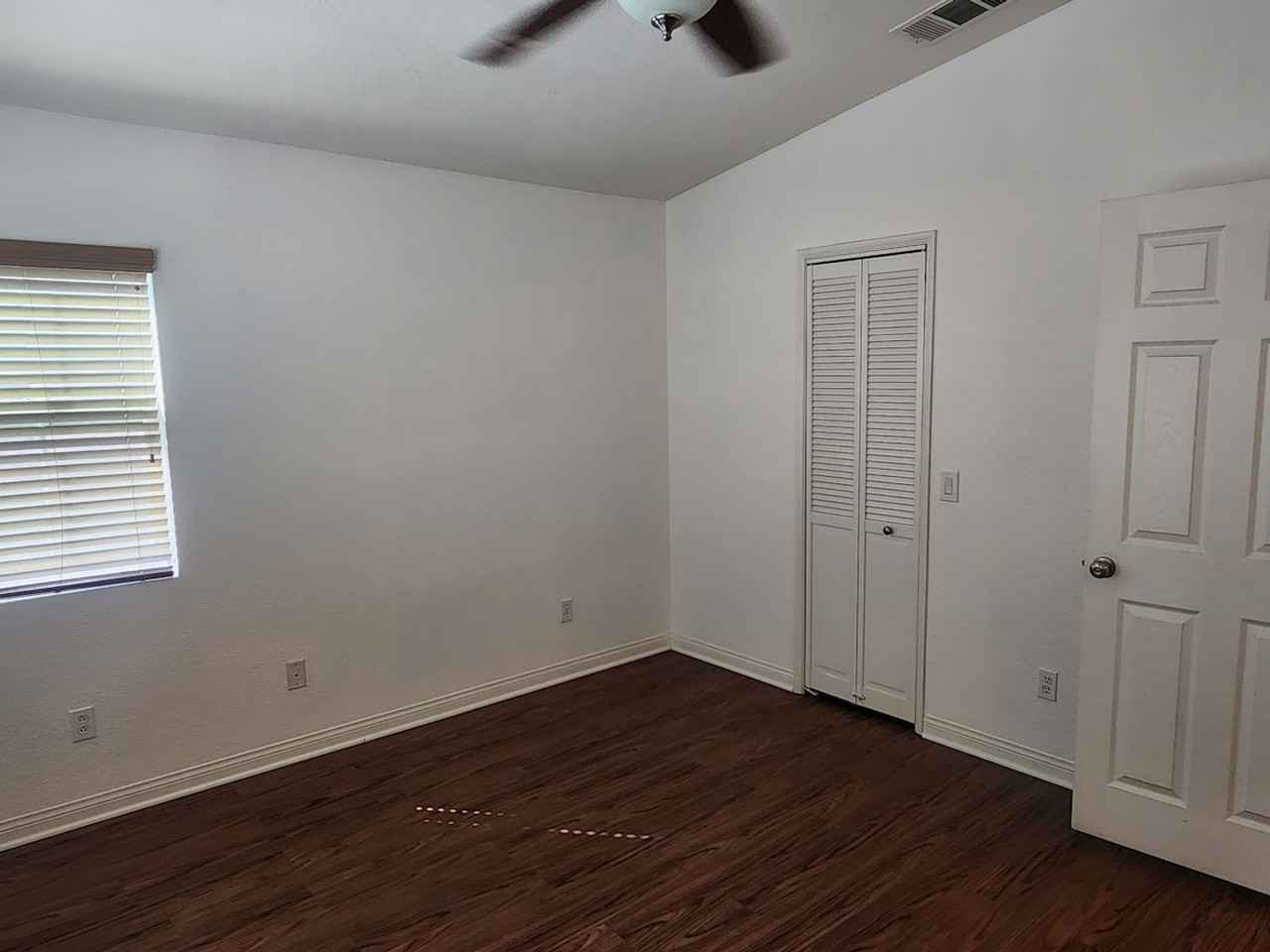 25176 Crest Haven St - Photo 7 of 15