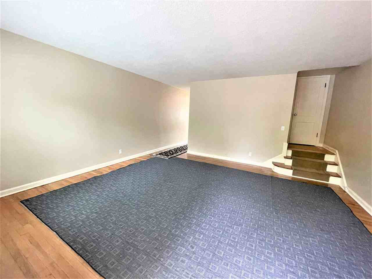 1420 Ne 21st Ave - Photo 3 of 16