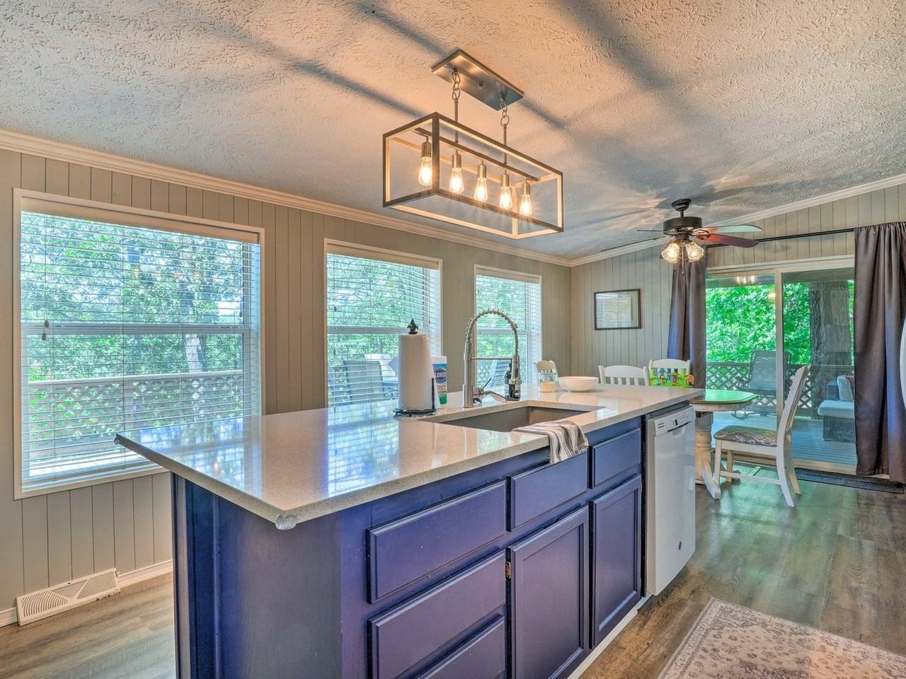 10097 Jims Trl - Photo 3 of 25