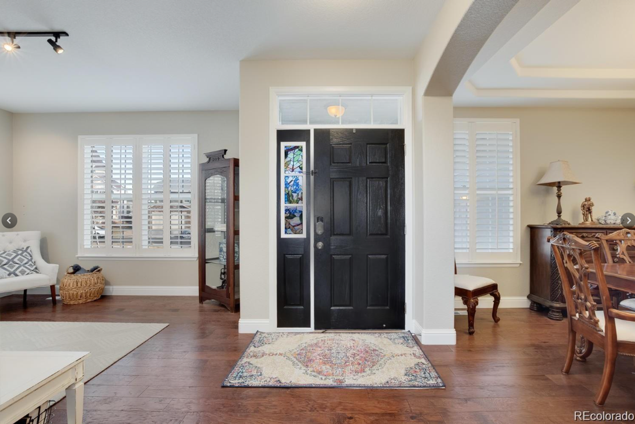 11387 Waldorf Ct - Photo 2 of 34
