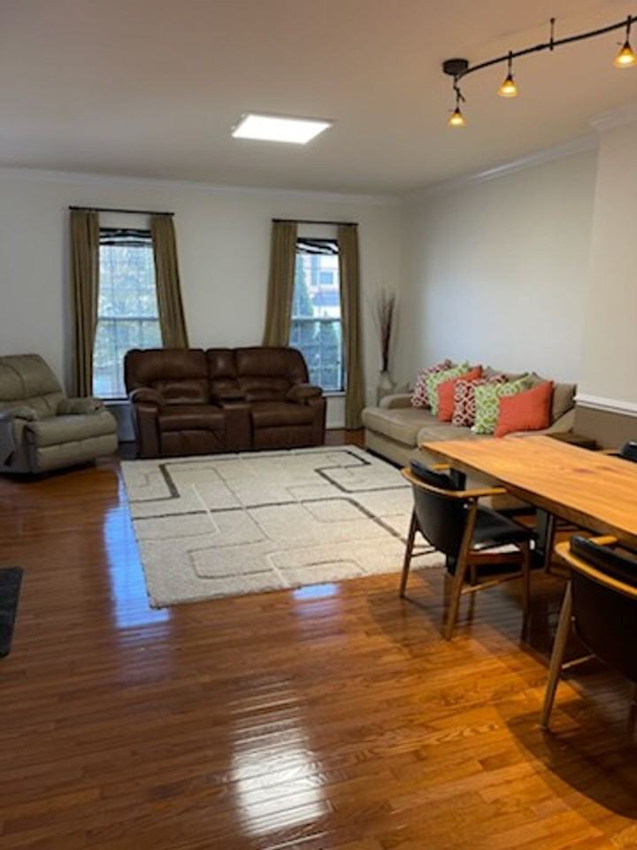 12950 Mandolin Ln - Photo 3 of 35