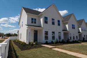 featured image of 650 Melville Dr