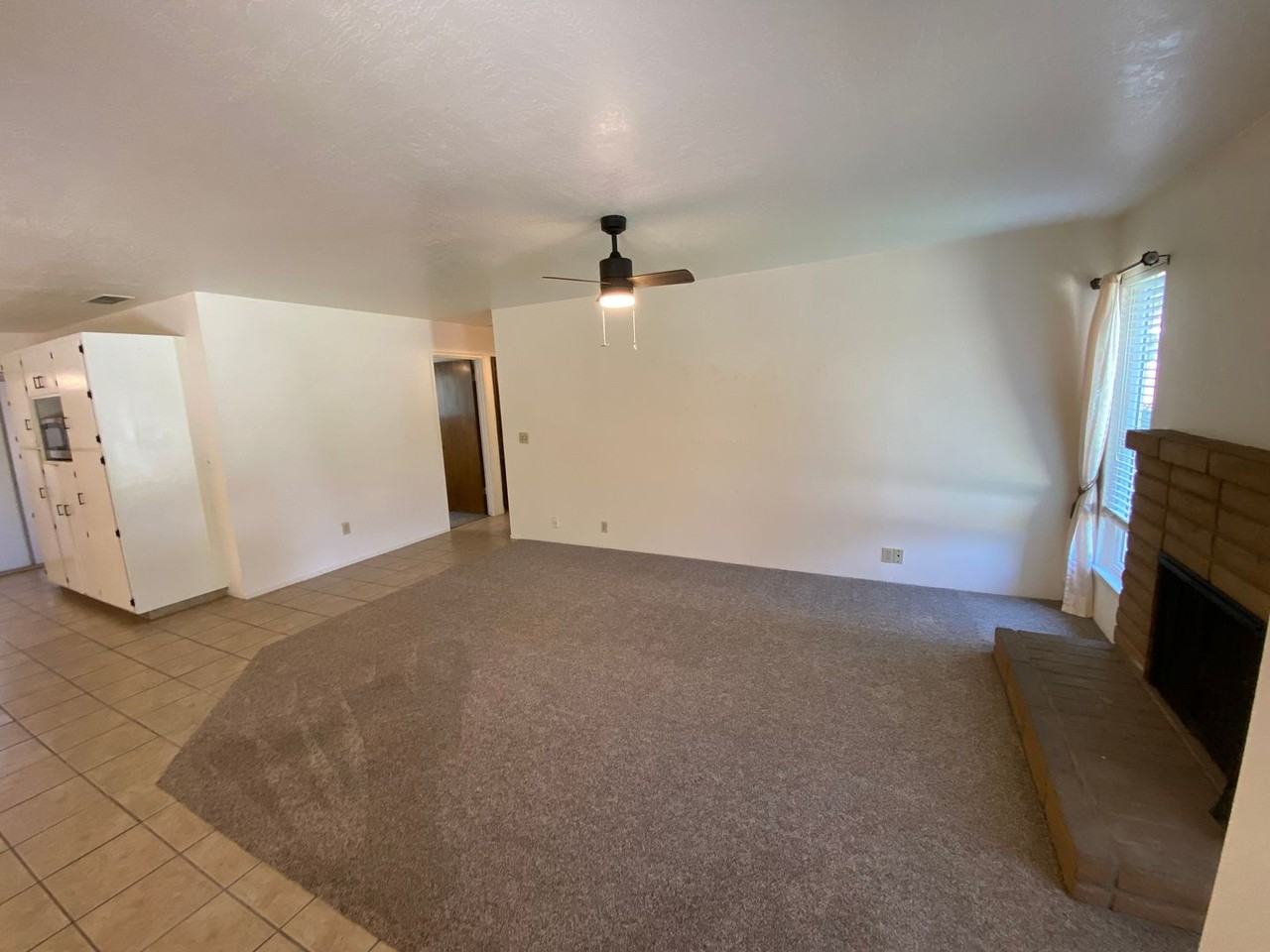 1927 S Julieann Ct - Photo 6 of 41