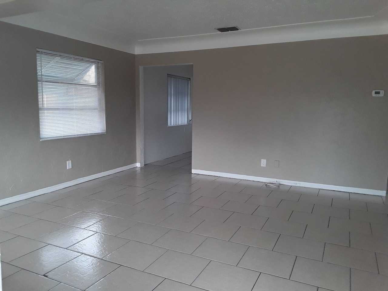 5011 6th Ave S - Photo 3 of 21