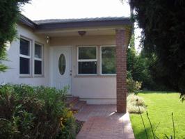 featured image of 360 S Hickory St #13