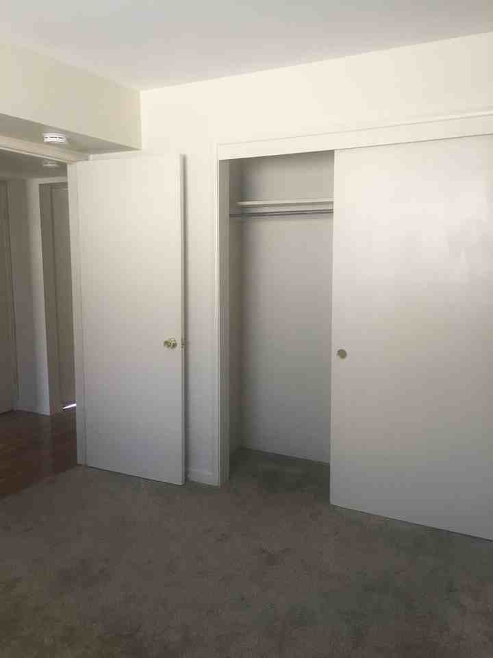 141 W Lassen Ave #6 - Photo 6 of 36