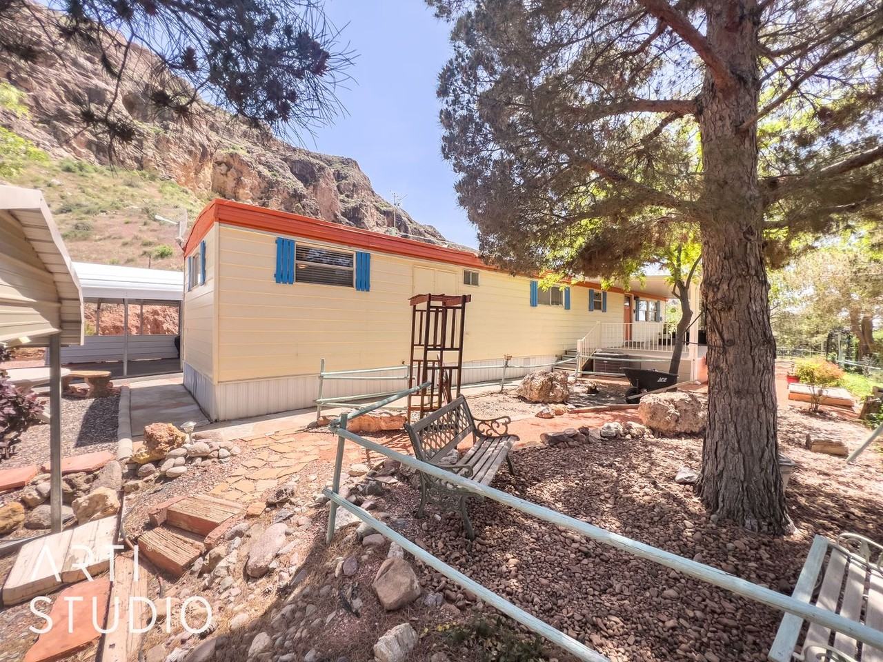 30 N 100 E - Photo 2 of 25