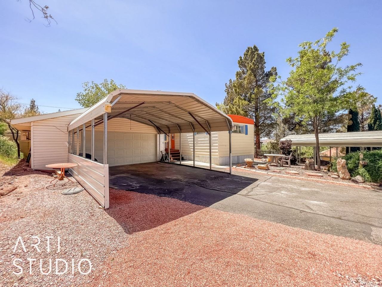 30 N 100 E - Photo 3 of 25