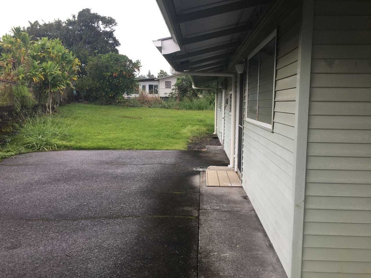 124 Pakalana St - Photo 2 of 8