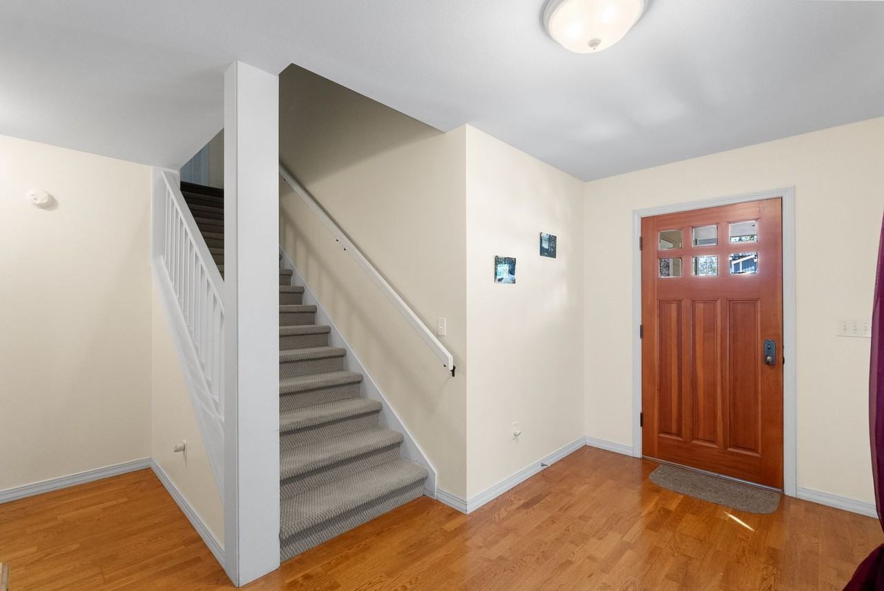 502 Geddes Ave - Photo 5 of 29