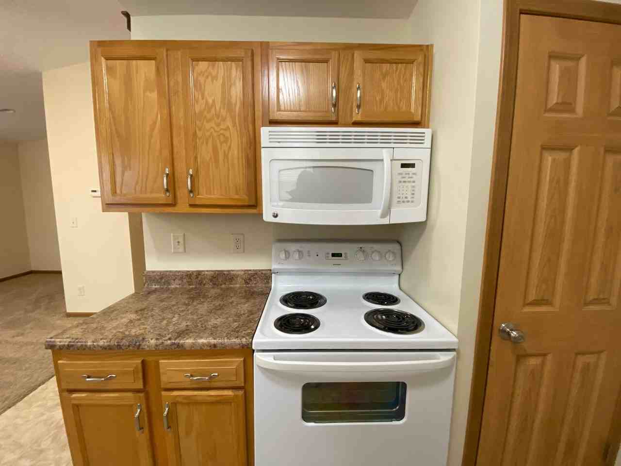 1301 Arthur Avenue - Photo 7 of 11