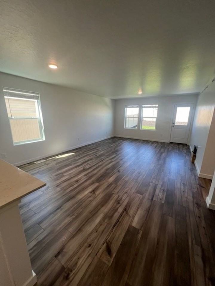 11282 Barn Ranch St - Photo 4 of 26