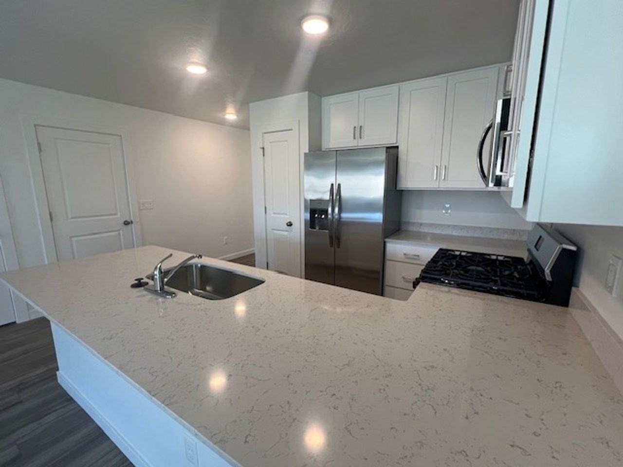 11282 Barn Ranch St - Photo 6 of 26