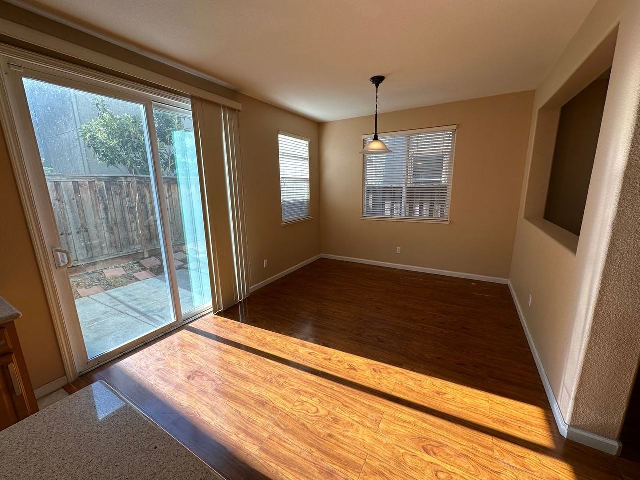 17398 Mill Stone Way - Photo 6 of 32