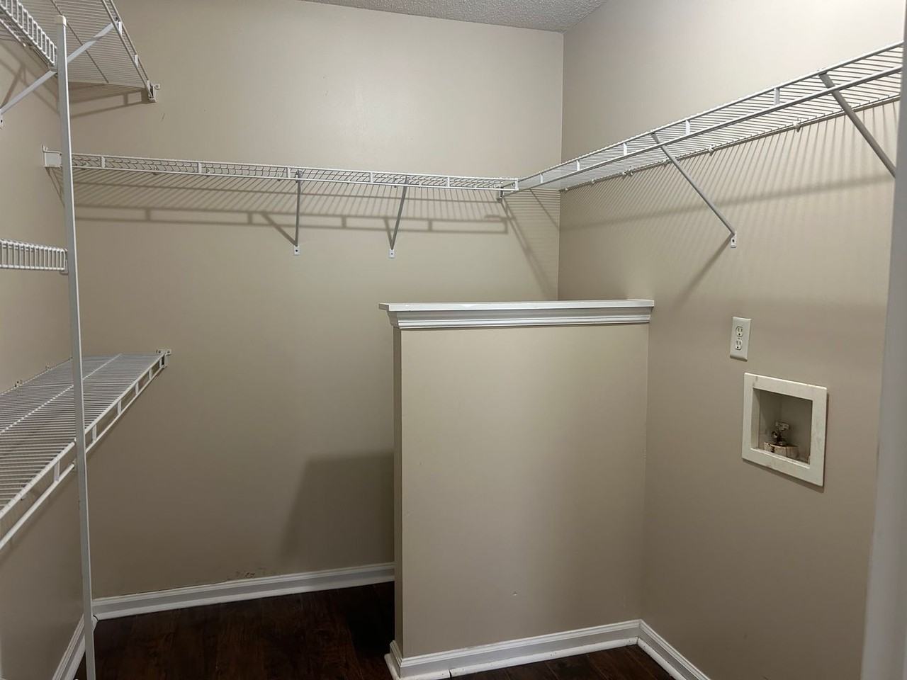 2020 Summer Valley Way - Photo 2 of 9