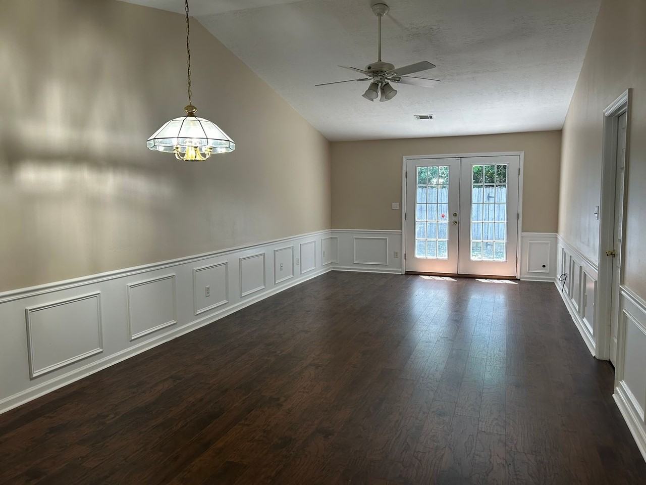 2020 Summer Valley Way - Photo 3 of 9